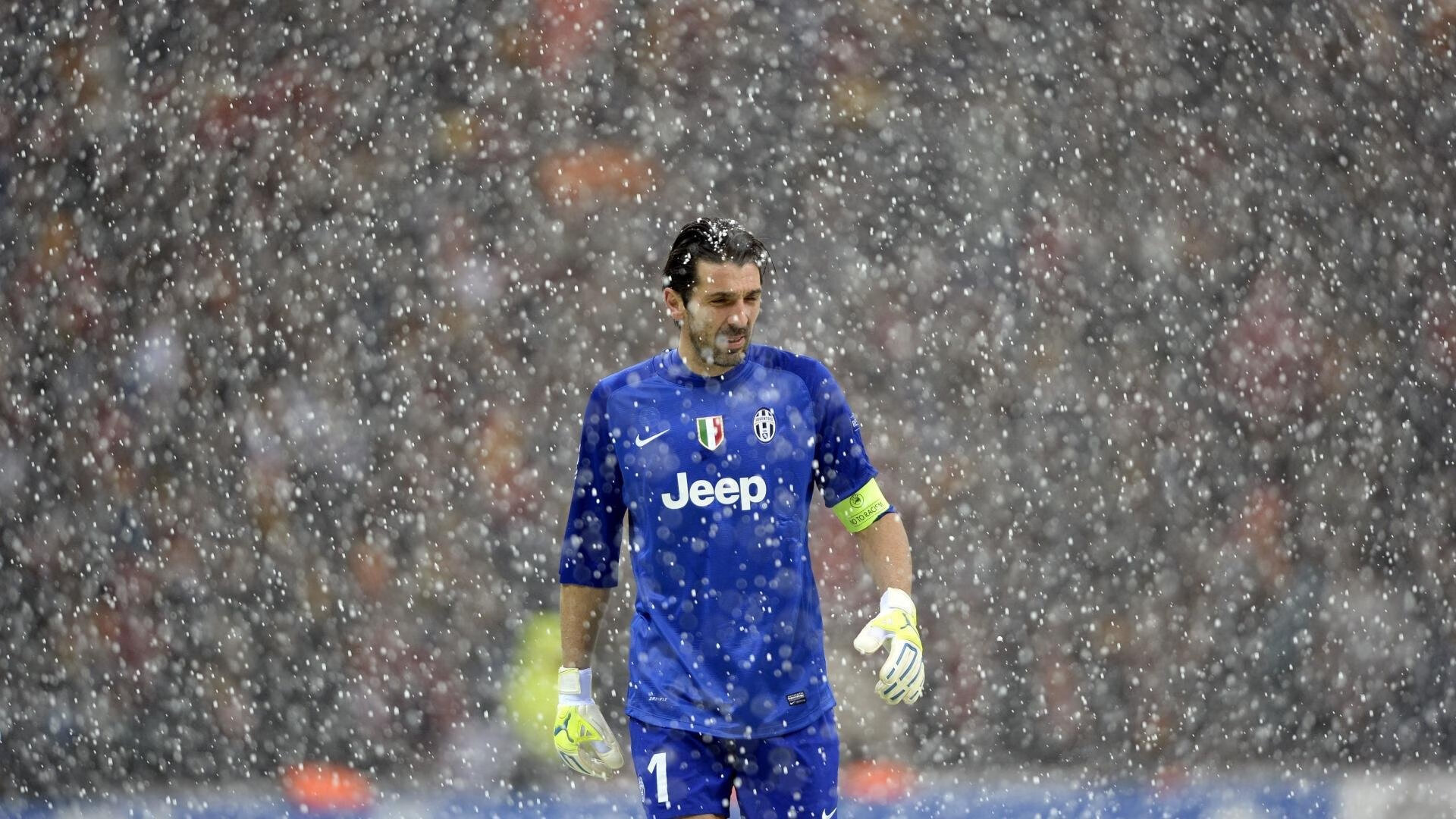 英超球队基于运动表现数据调整赛中体能分配策略，英超球员跑动数据